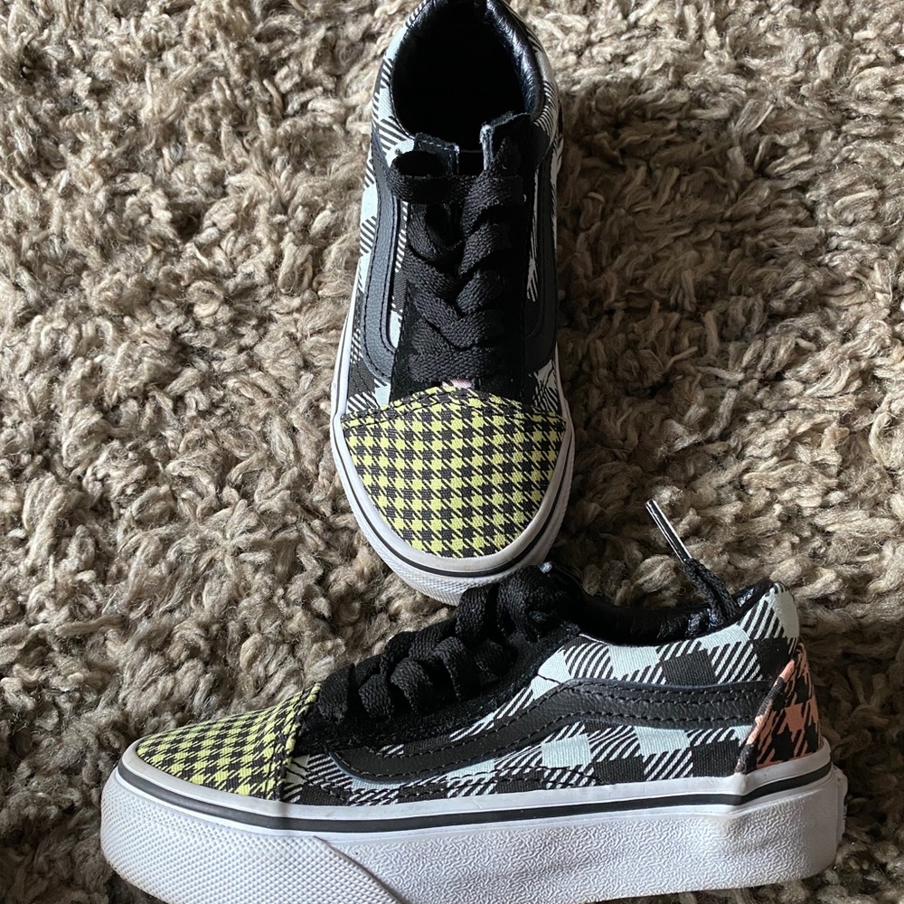 Girls Vans Size 11